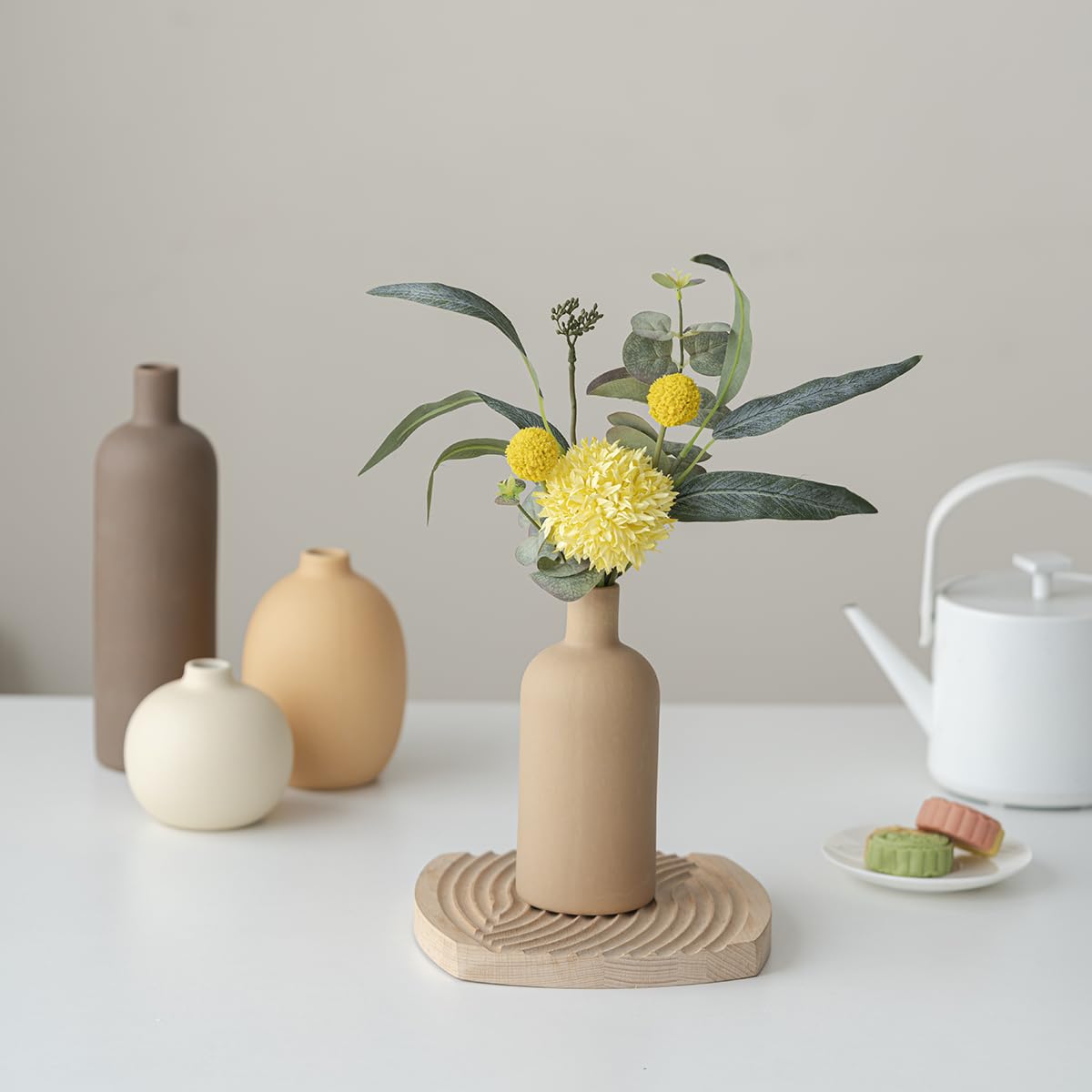 Decorative Ceramic Vase Set – 4-Piece Modern Boho Design for Living Room, Mantel & Entryway