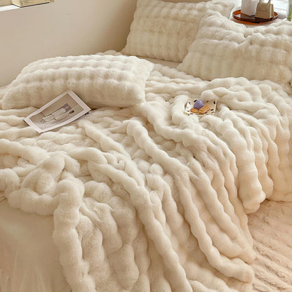 Luxury Faux Fur Sherpa Throw Blanket – Soft Reversible Plush Blanket for Sofa & Bed (Cream, 100×150cm)